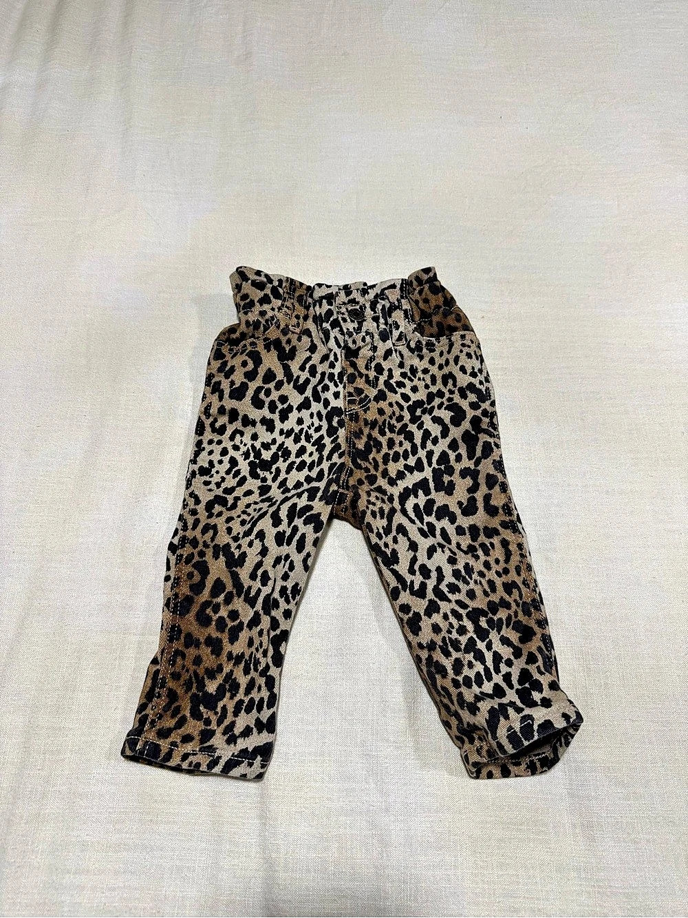 Gap Just Like Mom Jean Leopard Print Baby Jeans 12-18M Like New